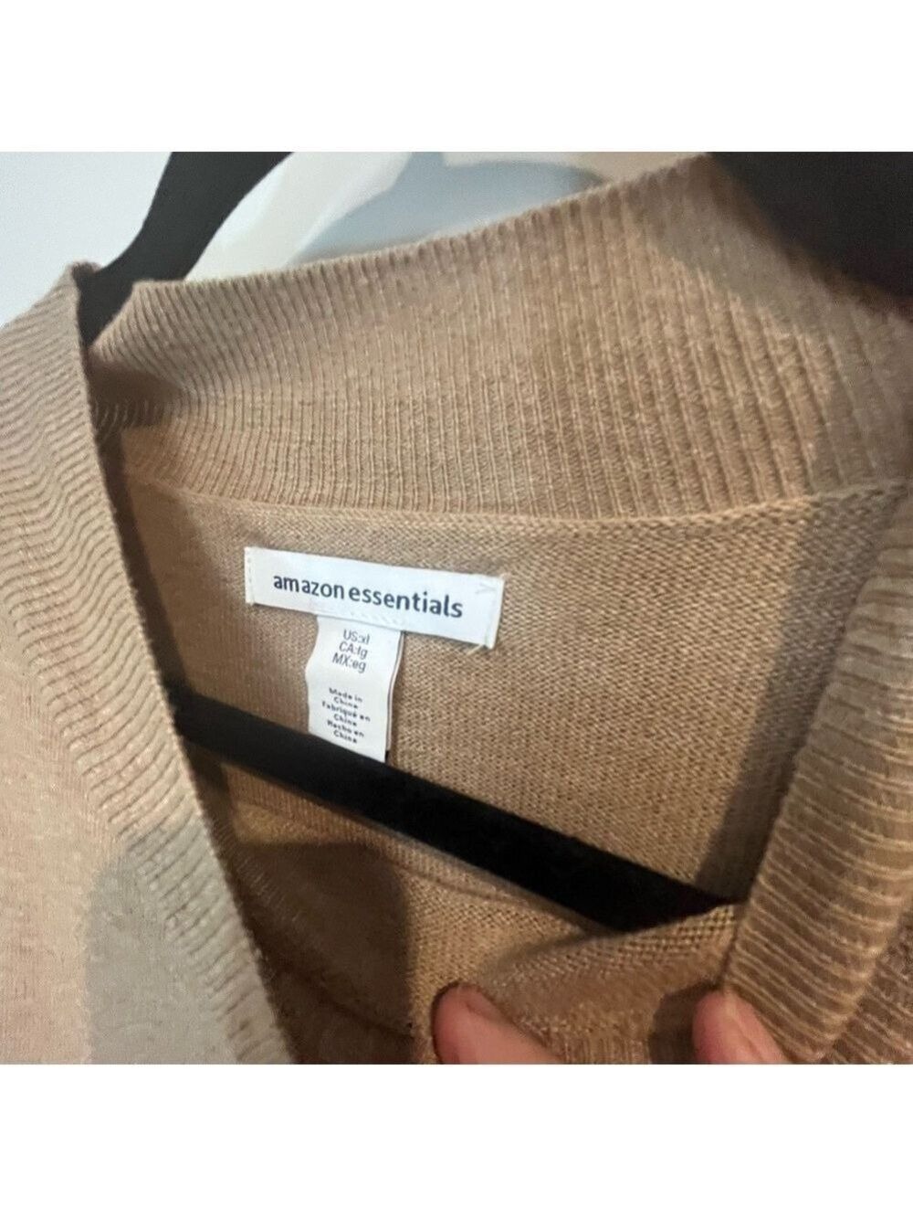 Amazon Essentials Beige Knit Sweater - Picture 6 of 6